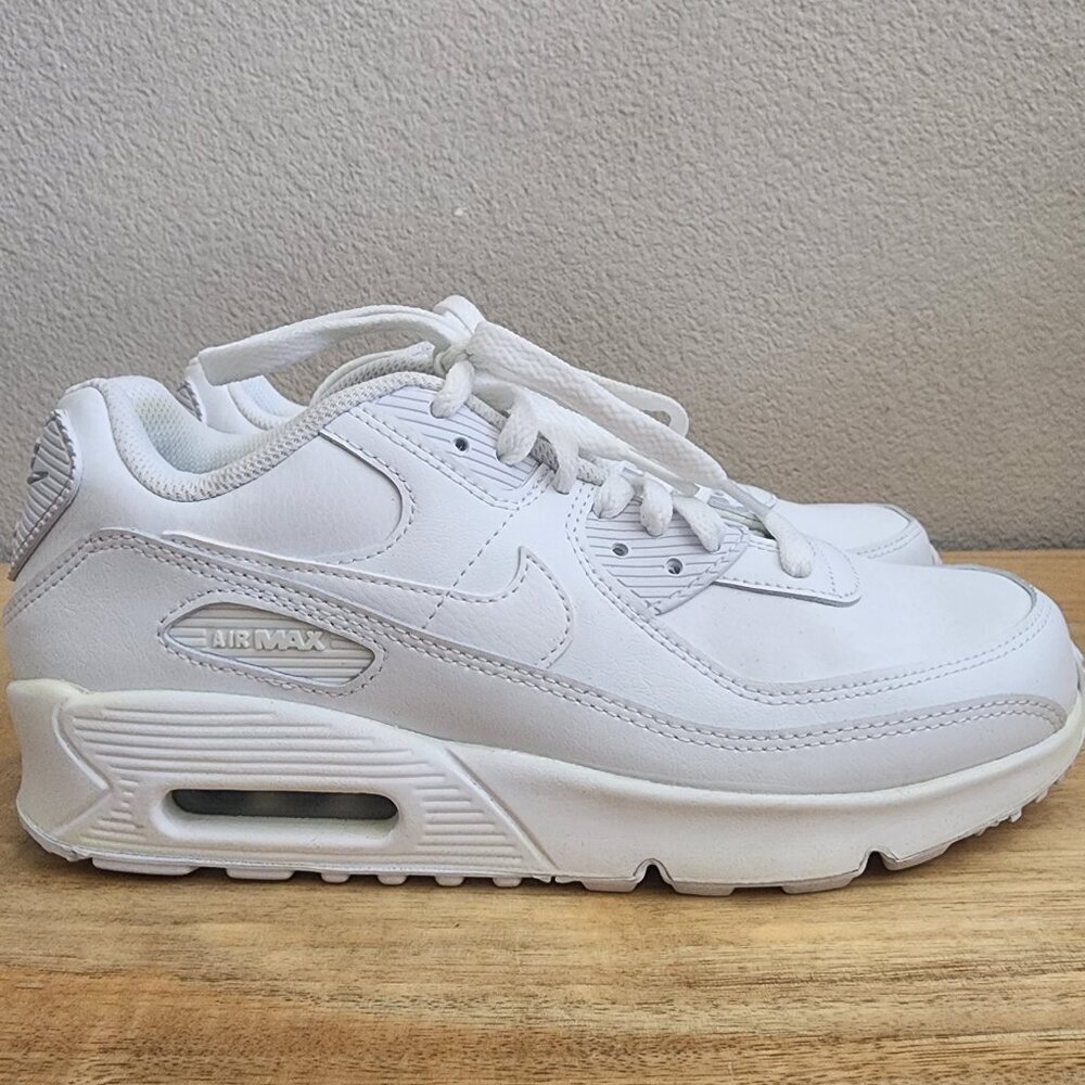Nike Youth Air Max 90 Leather GS Shoes Sneaker Lace Up Low Top White Size 6.5Y